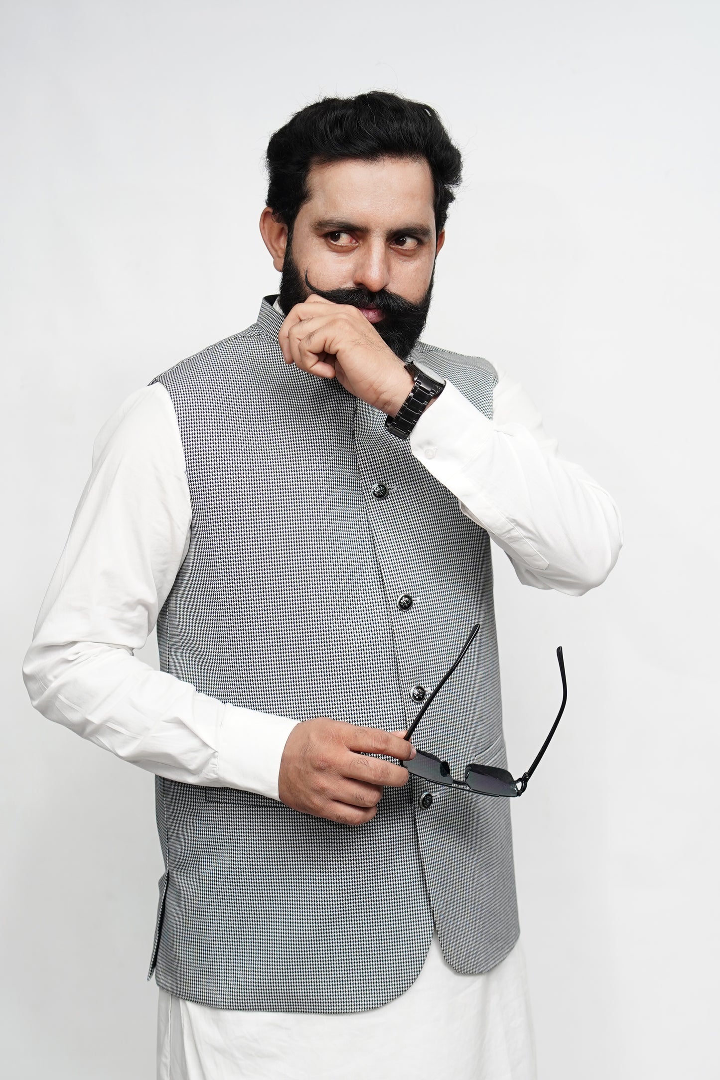 DONIOR SPECIAL SUITING LINEN OFFWHITE EDITION DW-7