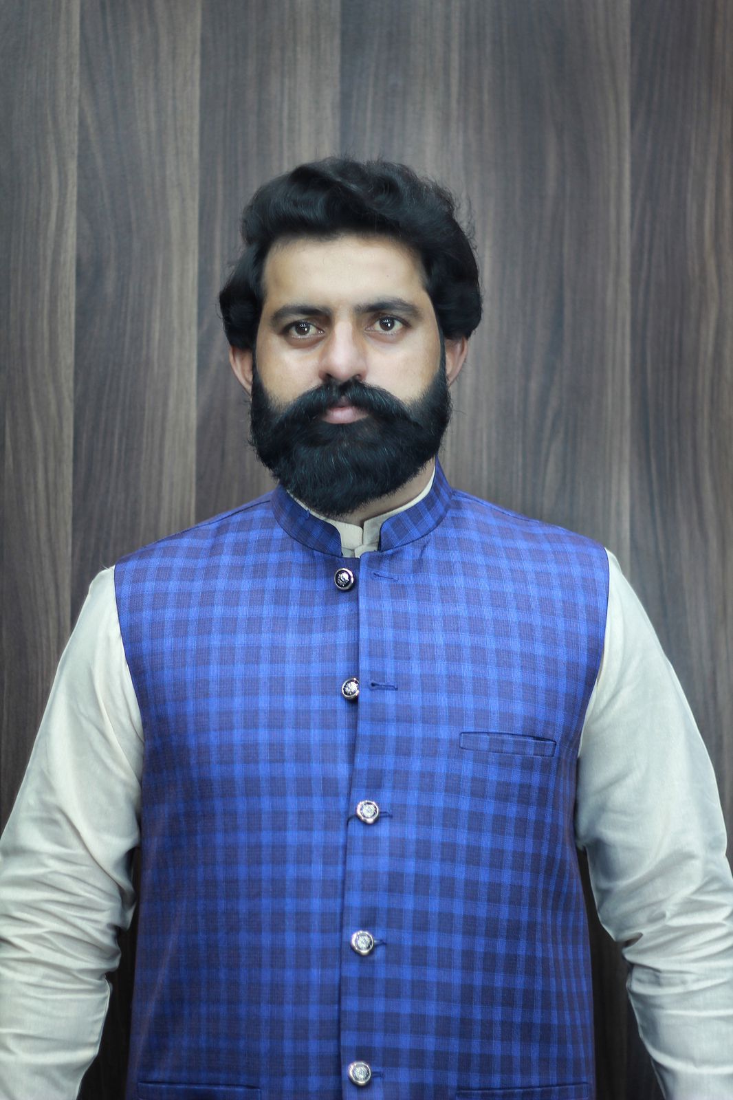 Donior's suiting cheque awami waistcoat